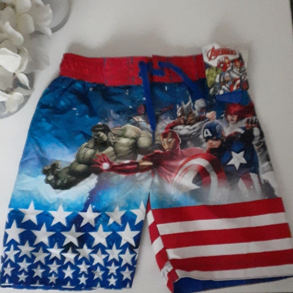 Marvel Avengers Boys swim trunks size:4